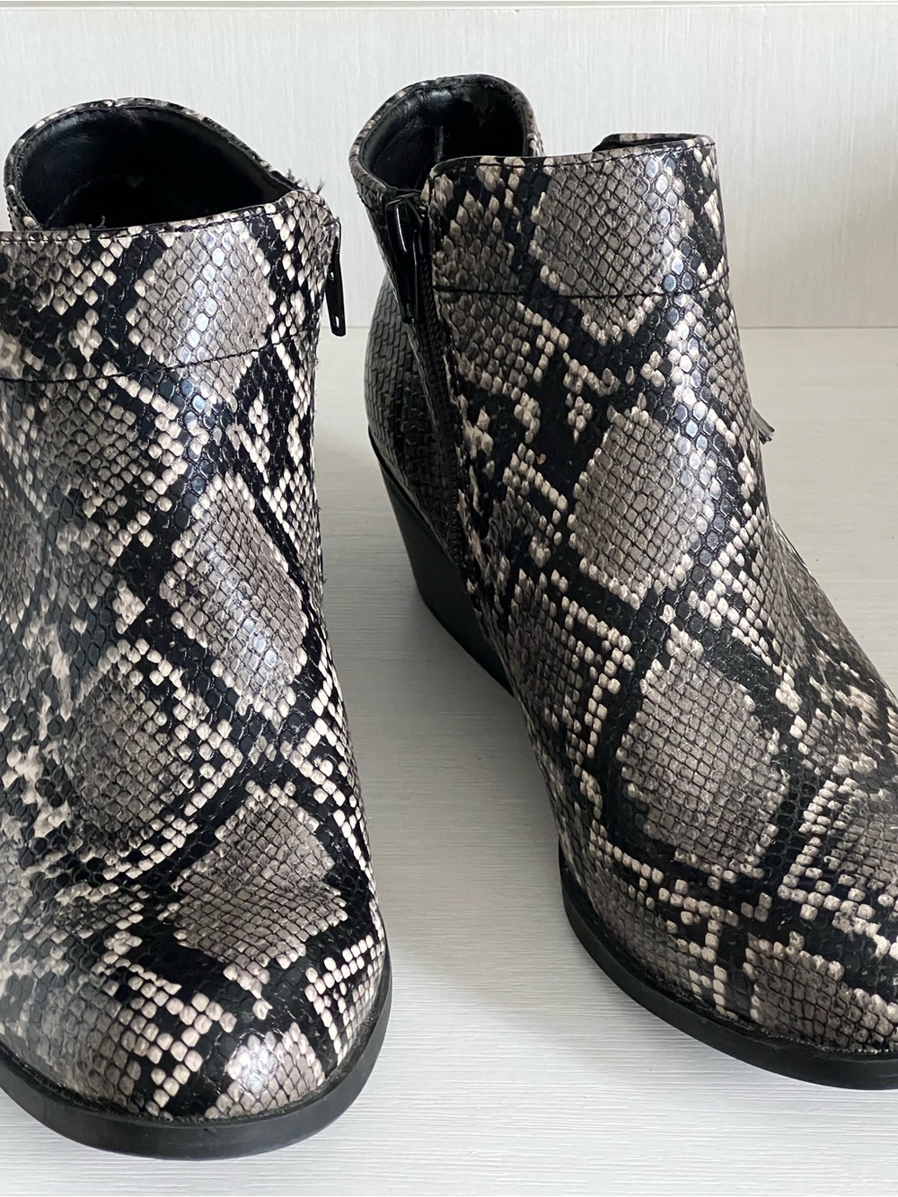 Arizona Jean Company Black and Gray Snake Print Wedge Ankle Boots